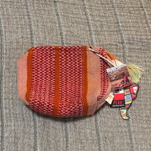 Sumaq qara- Handwoven Makeup Bag